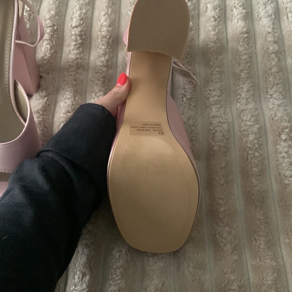 Platforms - Picture 5 of 5